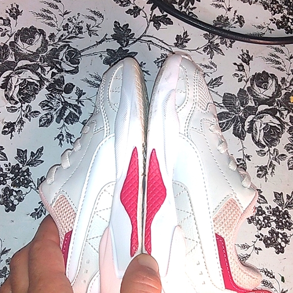 Puma RSX 3 🍑, Pink,Magenta,and tones of White - Picture 6 of 8